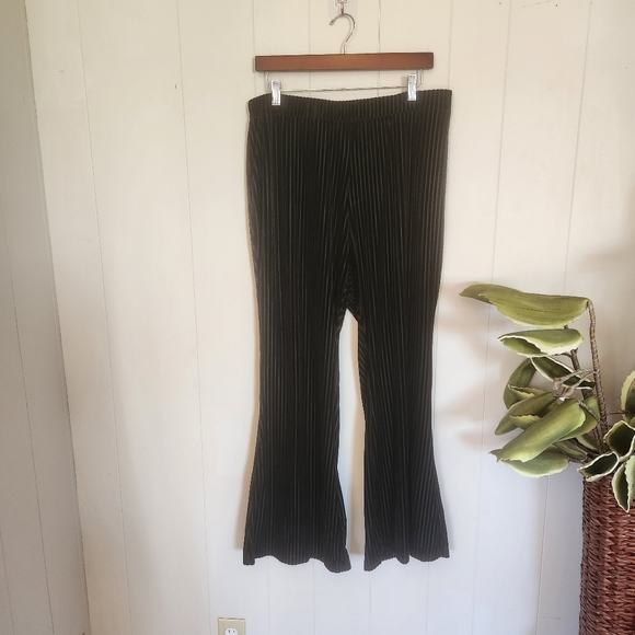 SHEIN SXY Plus High Waisted Rise Rib-knit Flare Leg Pants Stretchy Black Boho - Picture 4 of 7